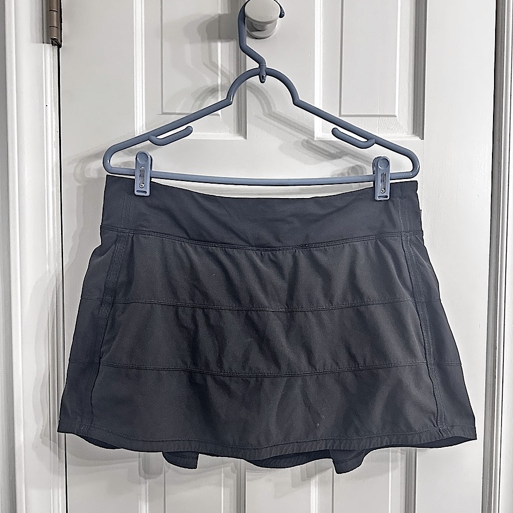 Lululemon Pace Rival Skirt Size 10 Perfect Condition
